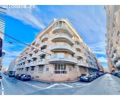 Apartamento Reformado con Licencia Turística, ¡Aprovecha esta Oportunidad a 5 Minutos del Mar!