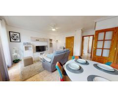 ???? Ático con encanto junto al centro y la playa – Luz, amplitud y una terraza para disfrutar