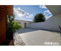 CASA DE 240 M2 EN SENTMENAT