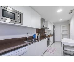PISO ALQUILADO, SEMINUEVO - JTO. PZA. CATALUNYA CON PARKING