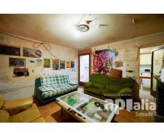 CASA DE 199 M2, PARA REFORMAR CON PATI DE 200 M2
