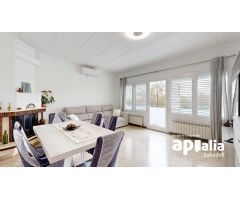 CASA ADOSADA, IDEAL PARA 2 FAMILIAS. EN BARBERÀ DEL VALLÈS