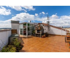 ÁTICO DÚPLEX CON TERRAZA EN LA CREU DE BARBERÁ