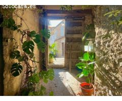Exclusiva Casa en Venta en Selva – Vistas Impresionantes a la Serra de Tramuntana