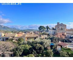 Exclusiva Casa en Venta en Selva – Vistas Impresionantes a la Serra de Tramuntana