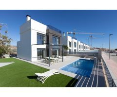 Chalet con parcela y piscina privada a 10 min. de Alicante