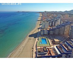 Chalet en Primera Línea del Mediterráneo en zona de Las Sirenas, La Manga del Mar Menor