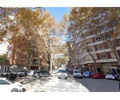 ¿Buscas piso grande en el centro? Este lo tiene todo