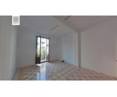 PISO EN VENTA CALLE CORCEGA