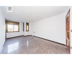 PISO EN VENTA EN CALLE SEVILLA, BADALONA