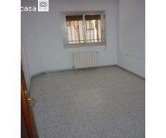 PISO EN VENTA EN CALLE ROSELLES, SANTA COLOMA DE GRAMANET