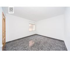 PISO EN VENTA EN CALLE SICILIA, SANTA COLOMA DE GRAMANET