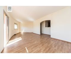 PISO EN VENTA EN Pº FABRA I PUIG