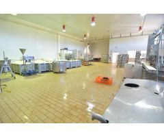 Oportunidad de Negocio! Se Vende Nave Industrial de Fábrica de Quesos