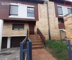 ADOSADO SEMI-NUEVO EN ZIZUR MAYOR