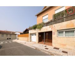 Adosado en Venta en Mutilva Baja, Navarra