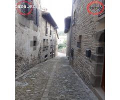 CASA DE PIEDRA EN MONREAL