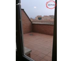 ATICO CON TERRAZA. ESTUPENDA UBICACIÓN ANSOAIN.