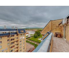 Ático en Venta en Santa Cruz de Ardoy de 3 dormitoris,1 baño, plaza de garaje y terraza
