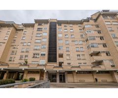 Ático en Venta en Santa Cruz de Ardoy de 3 dormitoris,1 baño, plaza de garaje y terraza