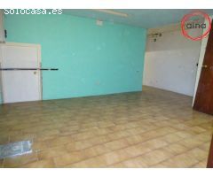 LOCAL COMERCIAL CON SALIDA DE HUMOS