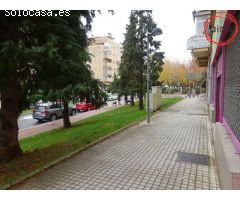 LOCAL COMERCIAL CON SALIDA DE HUMOS