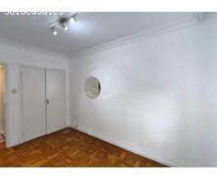 Luminoso piso de 3 habitaciones con terraza acristalada en la Txantrea