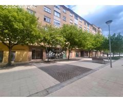 Local comercial en Alquiler en Pamplona - Iruña, Navarra