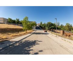 Venta de solar urbano de 258 m2 en Otura (Granada)
