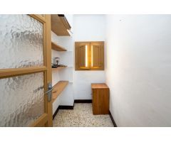 ¡CASA EN EL CENTRO DE DÚRCAL CON COCHERA, PATIO Y TERRAZA