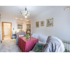 ¡PISAZO CON TERRAZA Y RESIDENCIAL CON PISCINA EN OGIJARES!