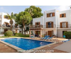 Conjunto de apartamentos con licencia turística en Cala Ferrera - Oportunidad para inversores.