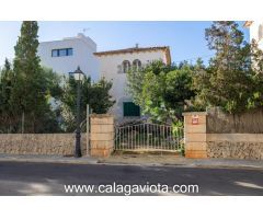 Encantadora Casa con Historia en Cala Figuera