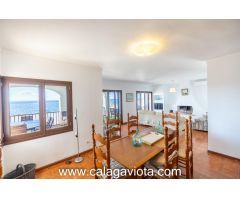 Espectacular chalet frente al mar con licencia vacacional