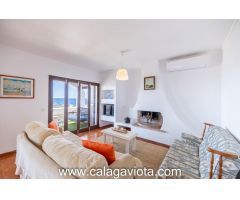 Espectacular chalet frente al mar con licencia vacacional