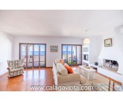 Espectacular chalet frente al mar con licencia vacacional