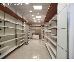 Local  comercial totalmente  acondicionado junto a la plaza del Torico
