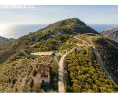 PARCELA  EN VENTA CON VISTAS EN EL CAÑUELO- MARO- NERJA