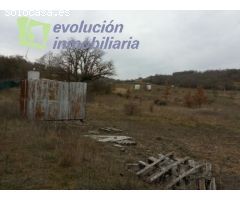 REVILLARRUZ, carretera de Sarracín: IMPRESIONANTE FINCA DE 7.800 M2, Linda con urbanización de chalé