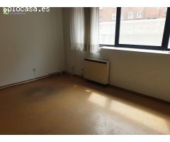 SE VENDE OFICINA EN BURGOS, CENTRICA!!!
