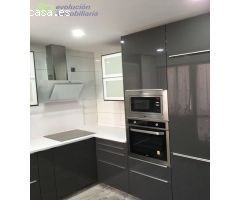 SE VENDE CHALET EN BURGOS PARA ENTRAR A VIVIR, CON GARAJE!!!!