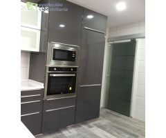 SE VENDE CHALET EN BURGOS PARA ENTRAR A VIVIR, CON GARAJE!!!!