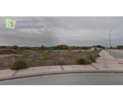 PARCELA PARA USO TERCIARIO EN VILLALVILLA. BURGOS