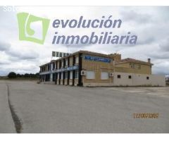 HOTEL RESTAURANTE EN AUTOVIA BURGOS MADRID. OPORTUNIDAD PARA CUALQUIER NEGOCIO