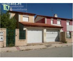 PROMOCION DE VIVIENDAS ADOSADAS EN CARDEÑADIJO, BURGOS