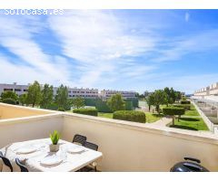 Venta de ático, plaza de garaje y trastero, Panorámica Club de Golf Resort en Sant Jordi , Castellón