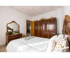 CASA CON TERRENO EN BARRIO DEL PROGRESO