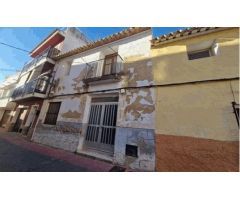 CASA DE PUEBLO EN CHIRLES (Xirles)  PARA REFORMAR