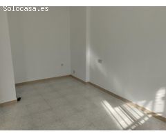 Casa con varias terrazas, lista para entrar a vivir