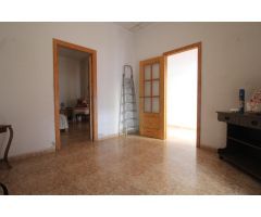 Casa de pueblo en el centro de Torrevieja